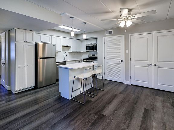 2nd image of 641 Highland Park Dr #D