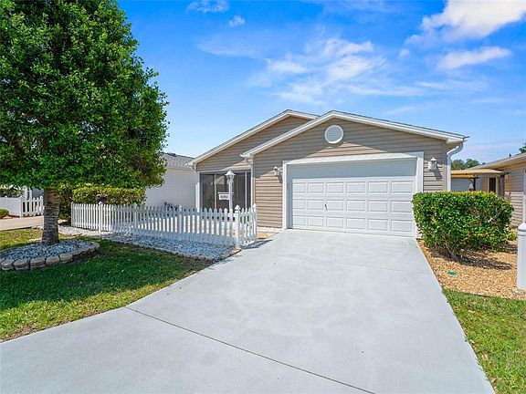 2nd image of 16861 SE 94th Sunnybrook Cir