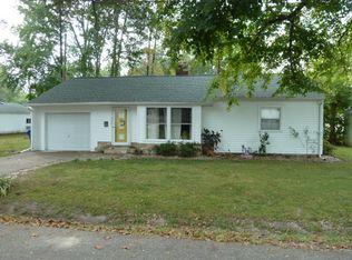 315 S Jefferson St, Olney, IL 62450