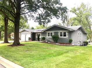166 Rue Grand Dr, Lake Saint Louis, MO 63367