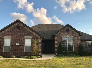 1917 Sandpiper Ave, Lowell, AR 72745