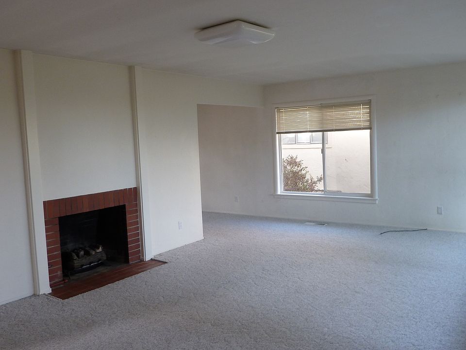 Living Room with Gas Fireplace (Den around the Corner)