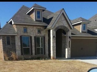 10800 Burnham Dr, Waco, TX 76708