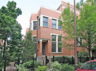 24 N Ada St #A, Chicago, IL 60607