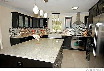 3rd image of 7225 Edenbridge Ln