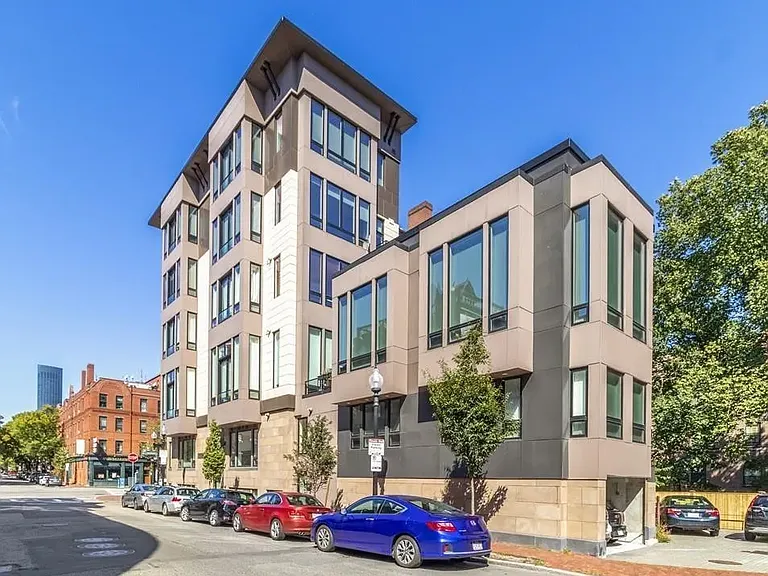 1672 Washington St #301 — Photo 12