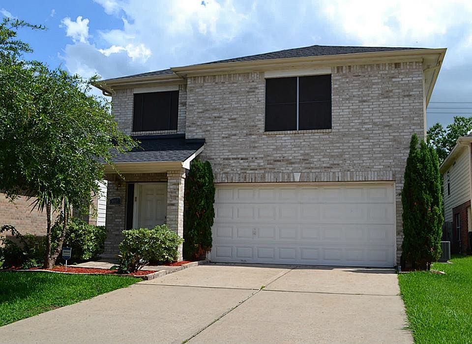 1st image of 3815 Gardenia Bend Dr