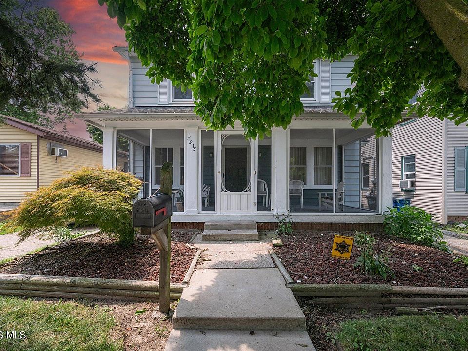 1st image of 2915 Upton Ave