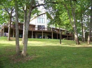 26953 White Tail Rd, Shell Knob, MO 65747