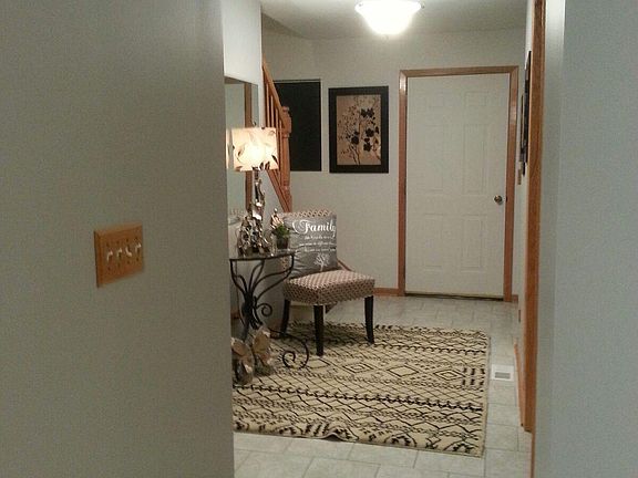 5th image of 2112 Lone Star Dr