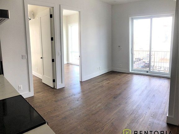 3rd image of 83 Graham Ave #410