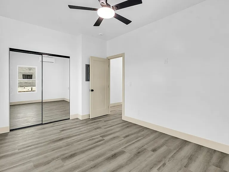 422 Arbor Dr — Photo 12