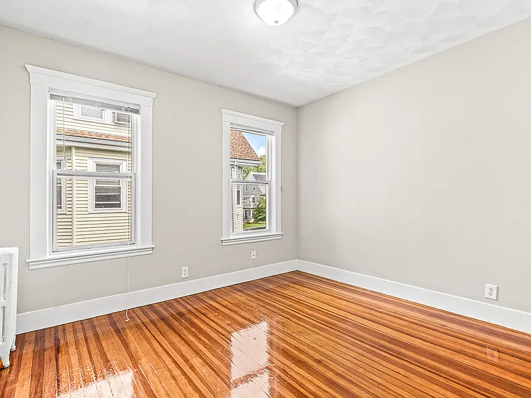 122 Grant Ave #122 — Photo 17
