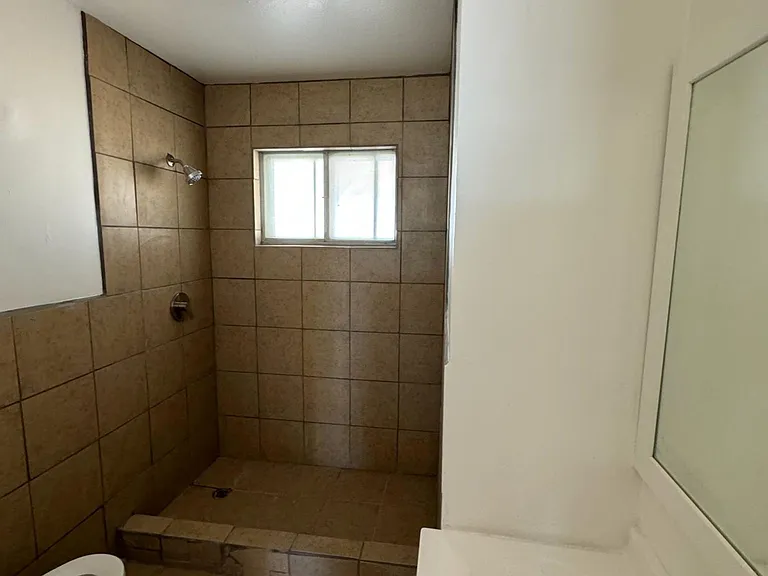 5861 Swallow Ln — Photo 6