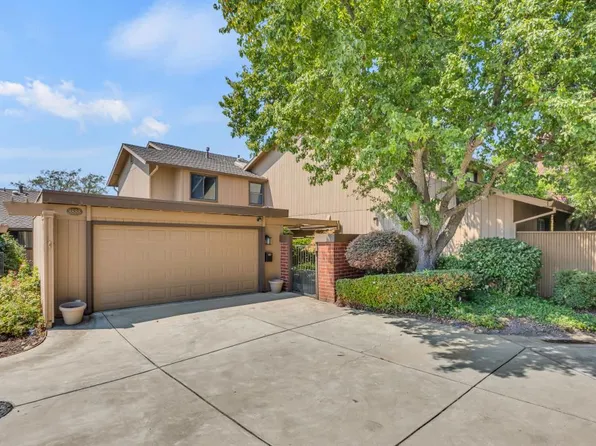 8888 Bluff Ln, Fair Oaks, CA 95628