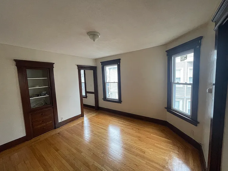 21 Whittlesey Ave #2 — Photo 5