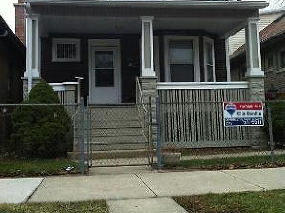 2nd image of 3507 N Kildare Ave
