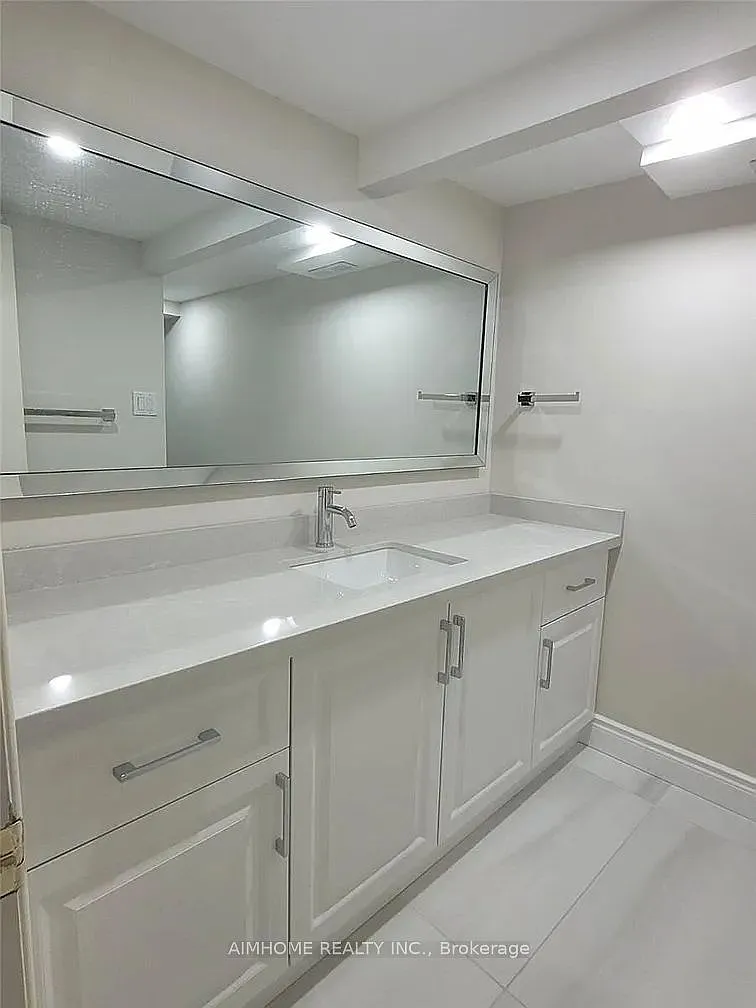2 bed, $1,840 — Photo 2