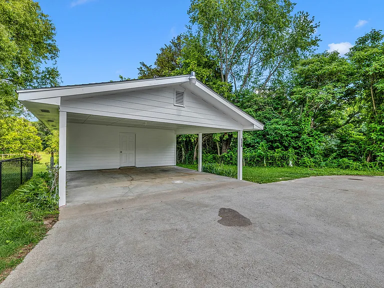 518 Twin Oak Dr — Photo 41