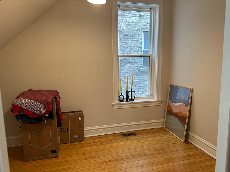 2320 W Iowa St #1F — Photo 3