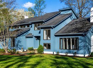 8204 Willow Glen Trl, Greensboro, NC 27455