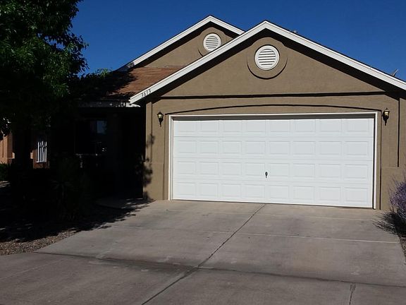 3rd image of 3613 Cameo Dr SW