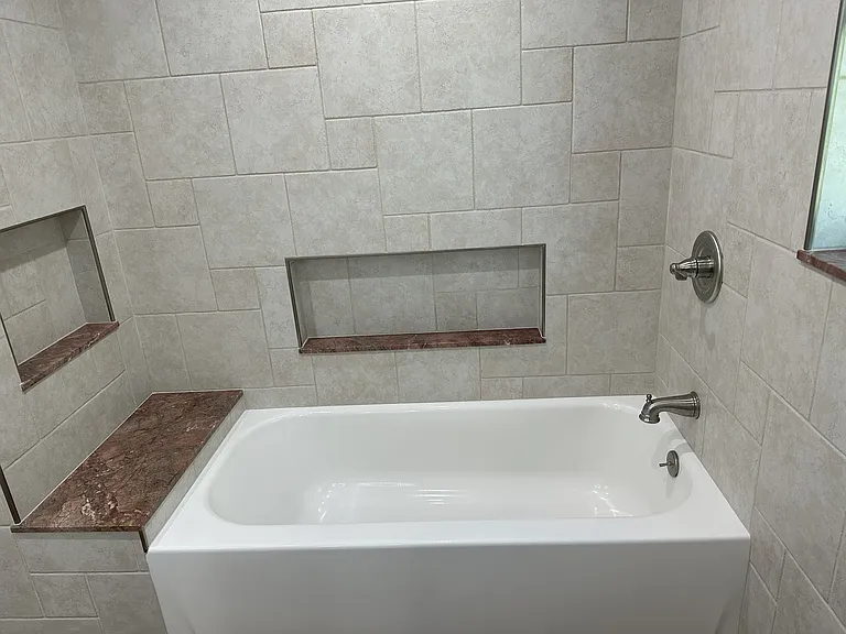 4038 Harrisburg St NE — Photo 37