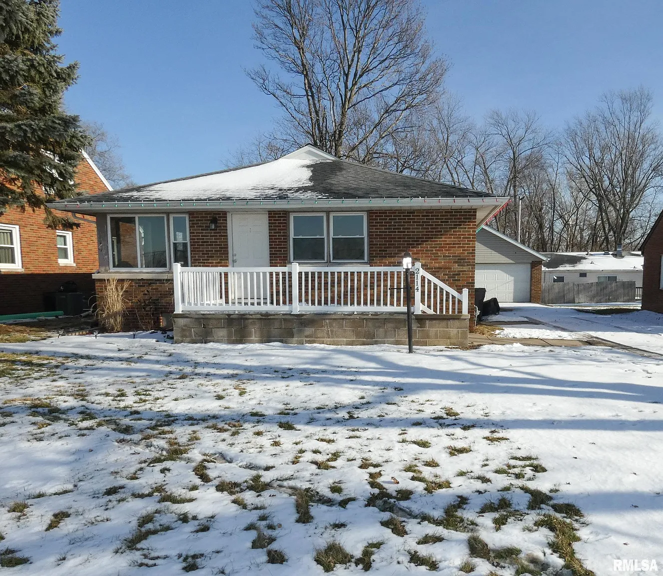 2114 S Airport Rd photo 1