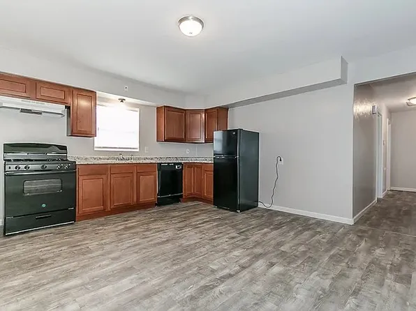 1126 Lakeview Ave, Saint Louis, MO 63138