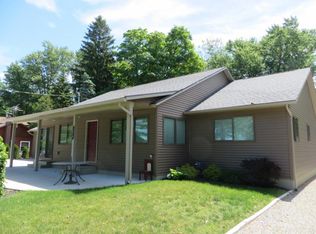 1079 Bayside Trl, Port Austin, MI 48467