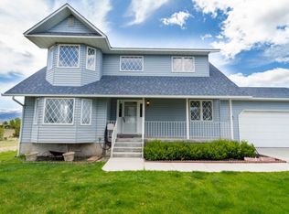368 Blakeland Dr, Spring Creek, NV 89815