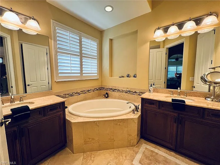 15903 Secoya Reserve Cir — Photo 11