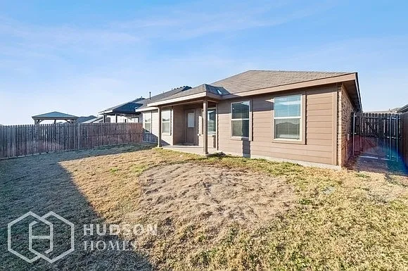 6265 Spokane Dr — Photo 32