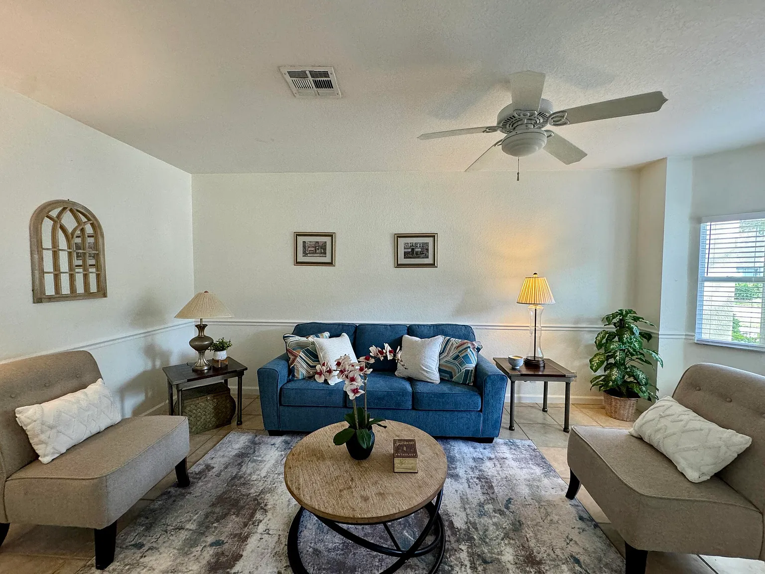 2 bed, 2.0 bath, 1108 sqft, $4,800 — Photo 1