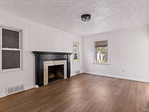4th image of 11552 Nottingham Rd E