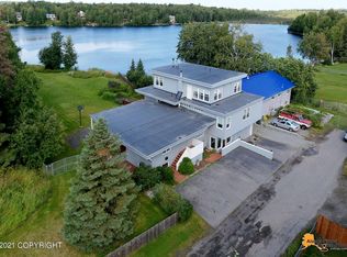 9124 Gloralee St, Anchorage, AK 99502
