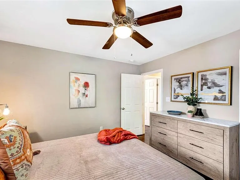 1376 Sandtown Rd SW — Photo 18