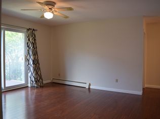 25 Westgate Rd APT 4, Chestnut Hill, MA 02467