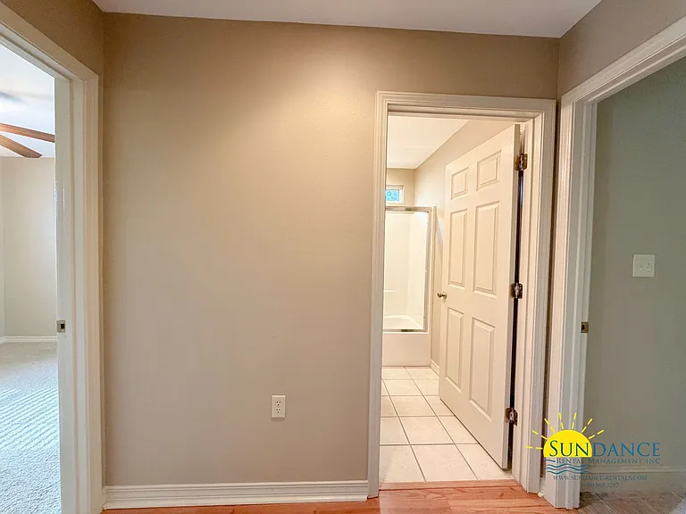 940 Scenic Oak Ln — Photo 13
