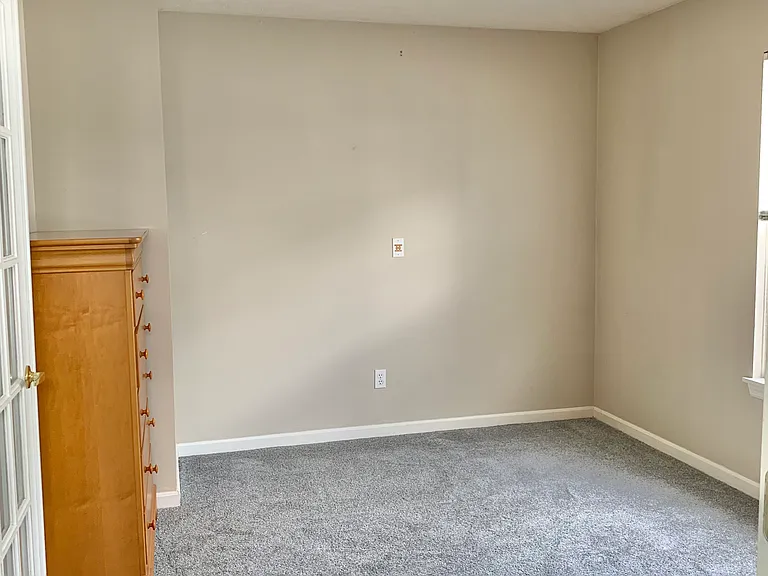 401 Vista Cir #401 — Photo 24