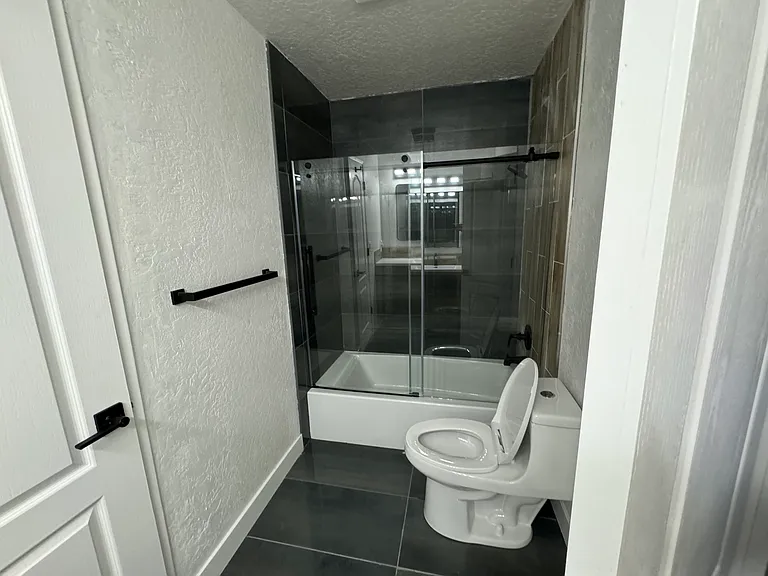 1588 Skyline Dr — Photo 26