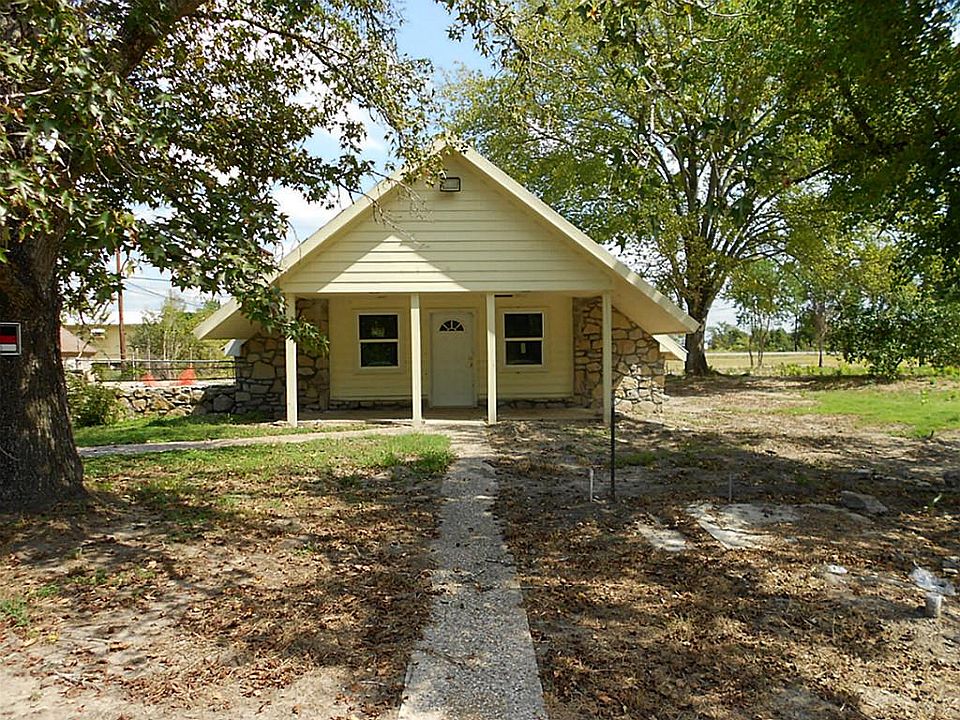 1st image of 106 Elk Dr