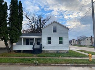 257 W 6th Ave, Oshkosh, WI 54902