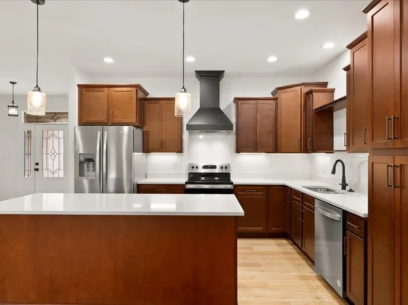 301 Laurel Wood Run, Waynesboro, VA 22980