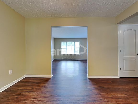 5th image of 2135 Canyon Ct