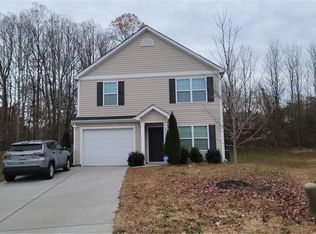 4271 Salem Springs Ct, Winston Salem, NC 27107