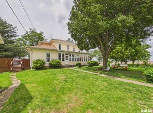 8832 Jackson Rd, Blue Mound, IL 62513