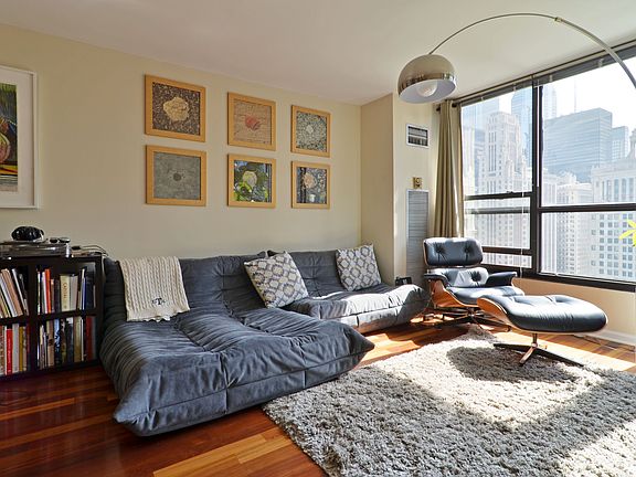 2nd image of 405 N Wabash Ave Unit 1710