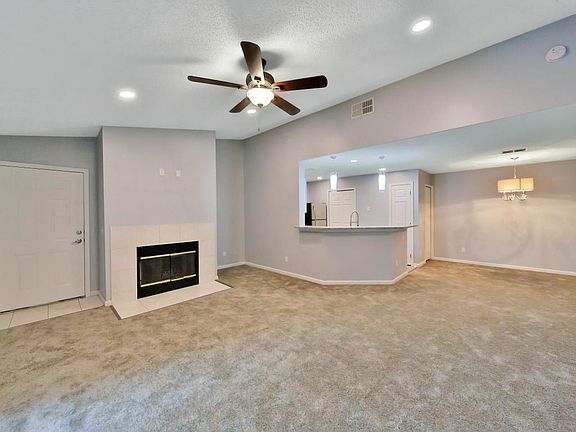 2nd image of 13715 Richmond Park Dr N Unit 406