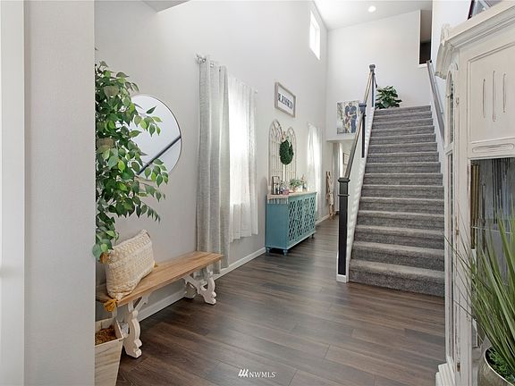 4th image of 5009 Andrew St SE